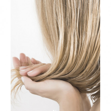 Soin Spray Déjaunisseur Sans Rinçage TOTAL COLOR | FAUVERT Professionnel